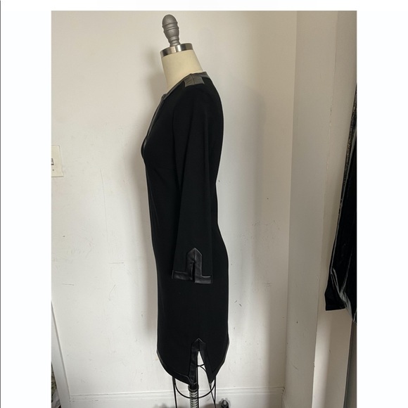 Diane von Furstenberg - Picture 4 of 8